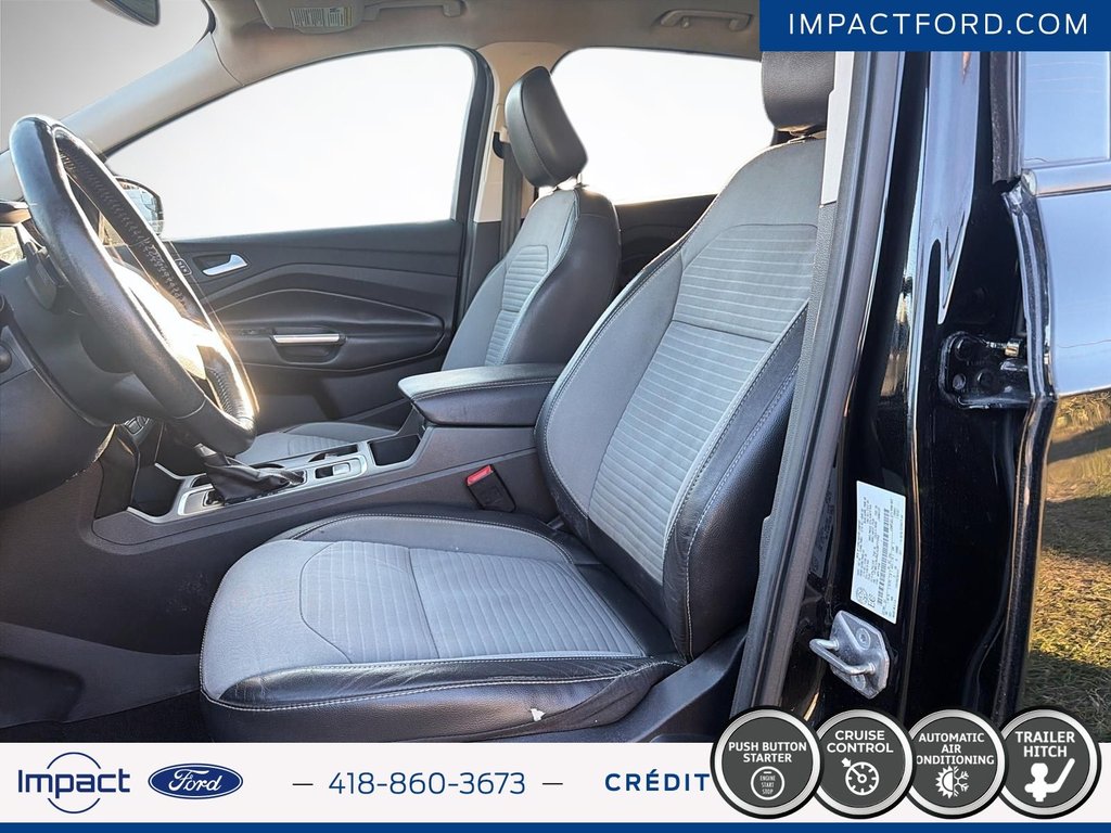 2018 Ford Escape Titanium in Rivière-du-Loup, Quebec - 9 - w1024h768px