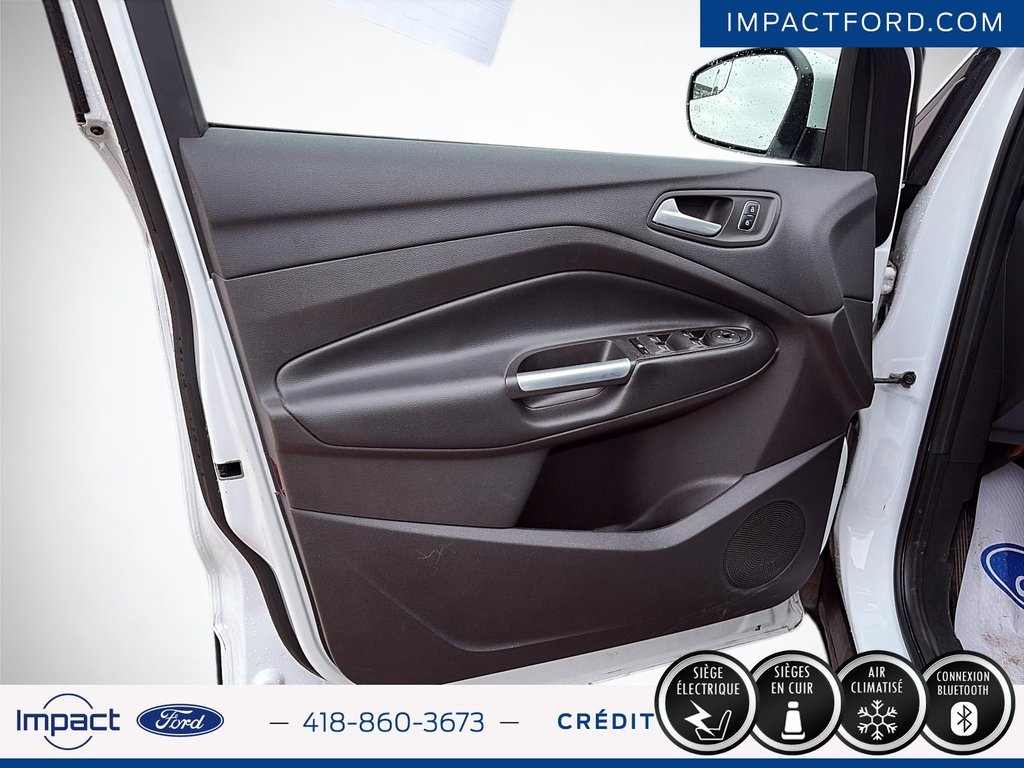 2019 Ford Escape SEL in Rivière-du-Loup, Quebec - 11 - w1024h768px