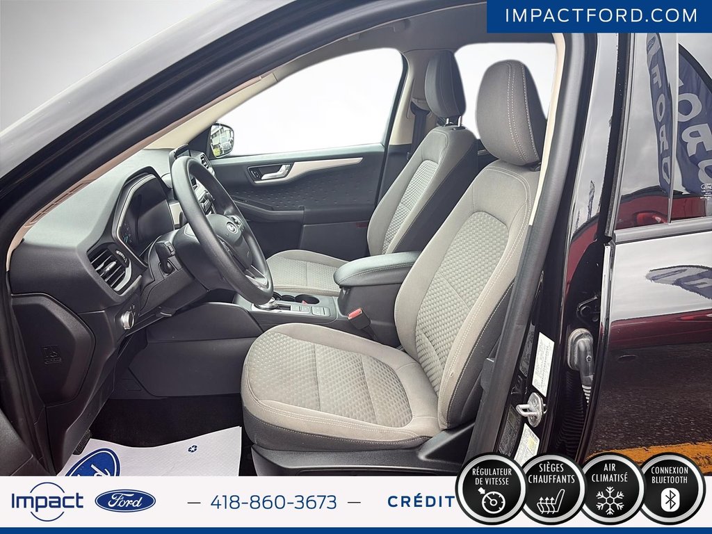2020 Ford Escape SE in Rivière-du-Loup, Quebec - 9 - w1024h768px