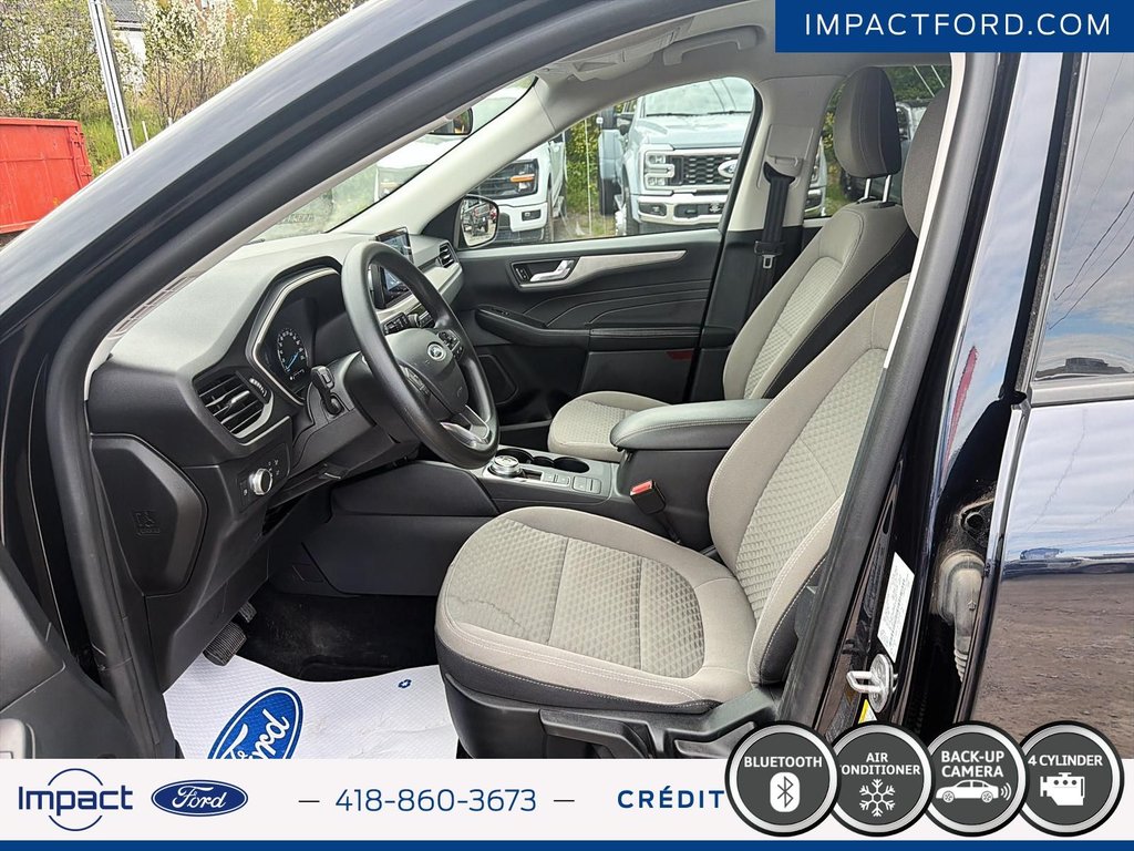Ford Escape SE Hybrid 2021 à Rivière-du-Loup, Québec - 12 - w1024h768px
