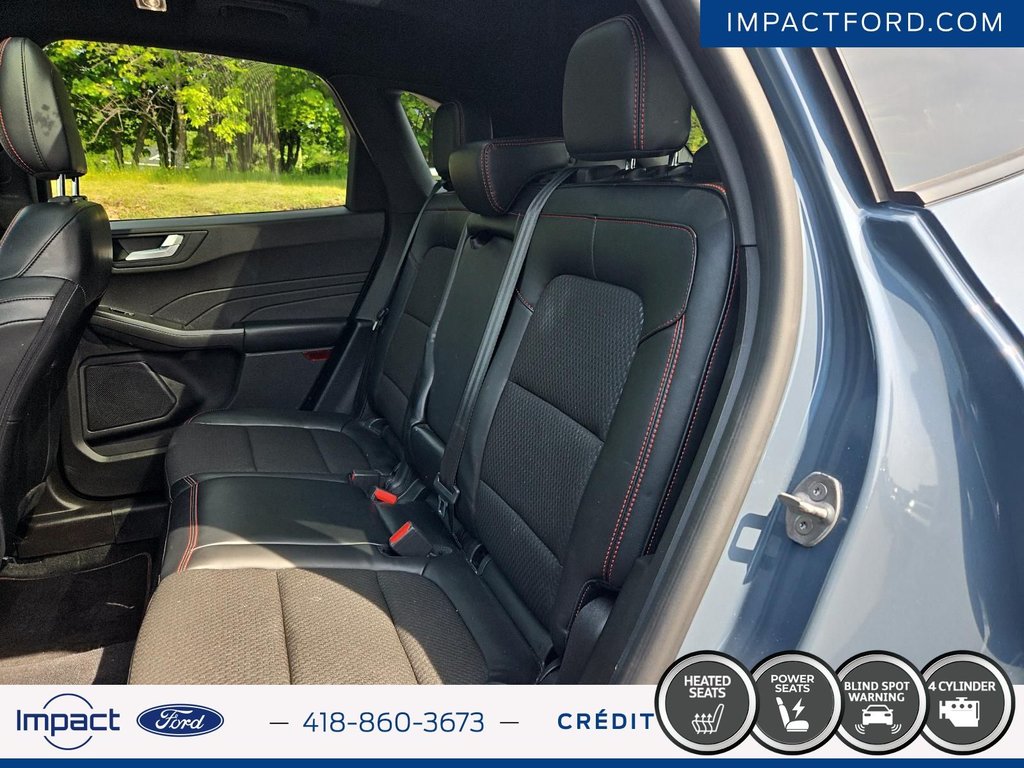 Ford Escape ST-Line Select 2023 à Rivière-du-Loup, Québec - 13 - w1024h768px