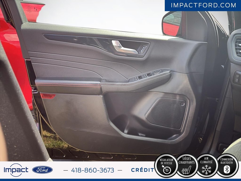 2023 Ford Escape ST-Line in Rivière-du-Loup, Quebec - 11 - w1024h768px