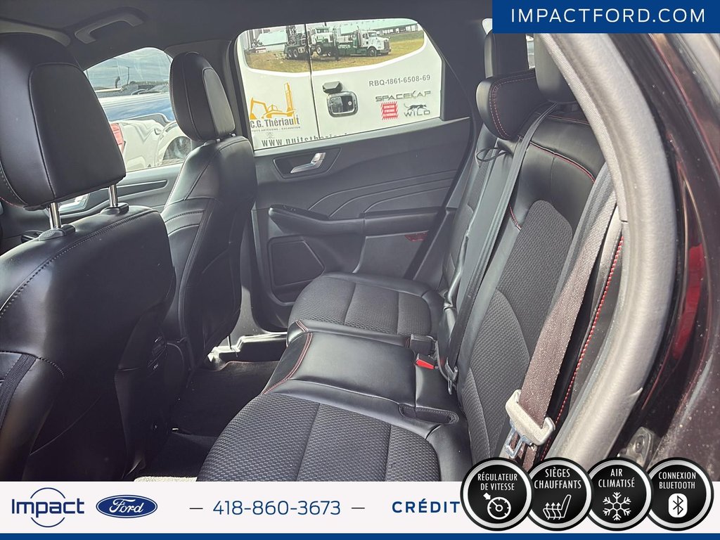 2023 Ford Escape ST-Line in Rivière-du-Loup, Quebec - 8 - w1024h768px