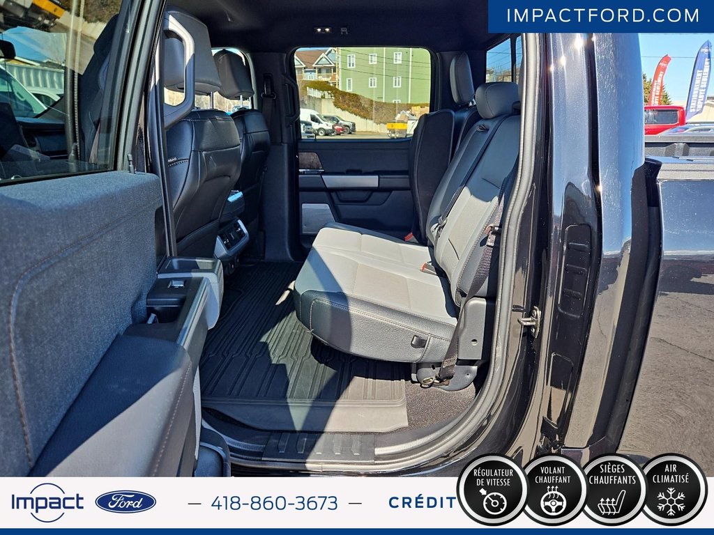 Ford F-150 Lightning LARIAT 2023 à Rivière-du-Loup, Québec - 12 - w1024h768px