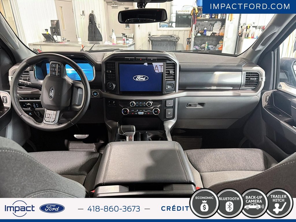 2024 Ford F-150 Lightning XLT in Rivière-du-Loup, Quebec - 9 - w1024h768px