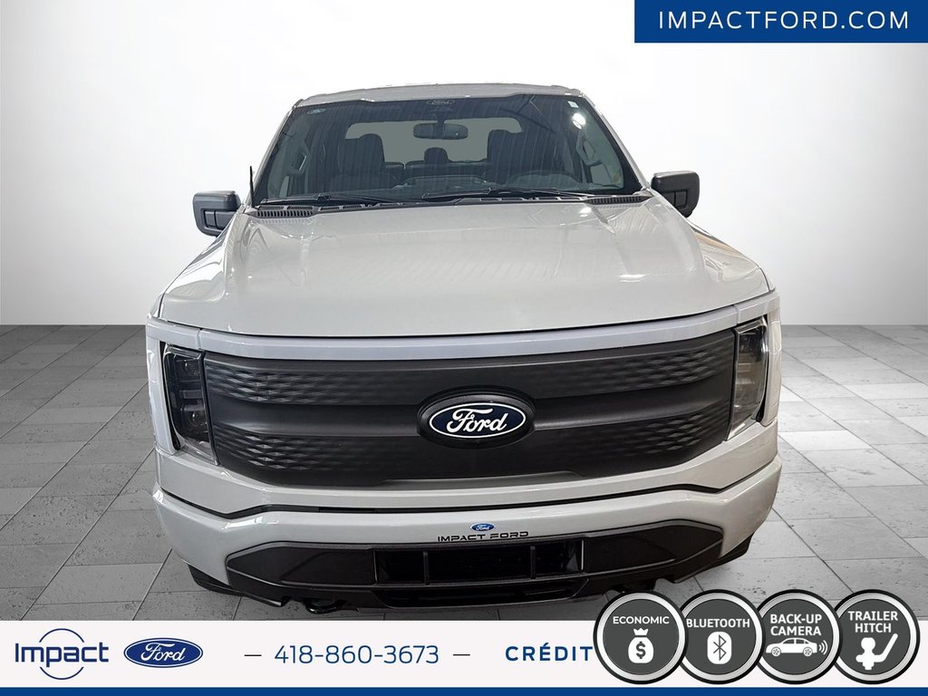 2024 Ford F-150 Lightning XLT in Rivière-du-Loup, Quebec - 2 - w1024h768px