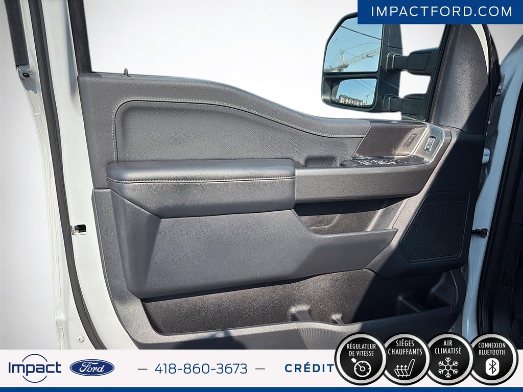 Ford F-150 XLT 2023 à Rivière-du-Loup, Québec - 11 - w1024h768px