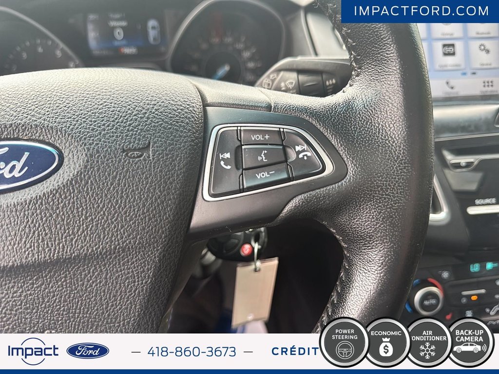 2018 Ford Focus SEL in Rivière-du-Loup, Quebec - 17 - w1024h768px