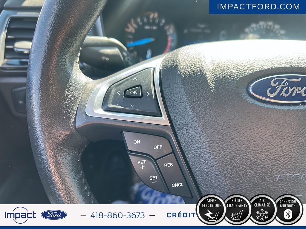 2016 Ford Fusion SE in Rivière-du-Loup, Quebec - 14 - w1024h768px