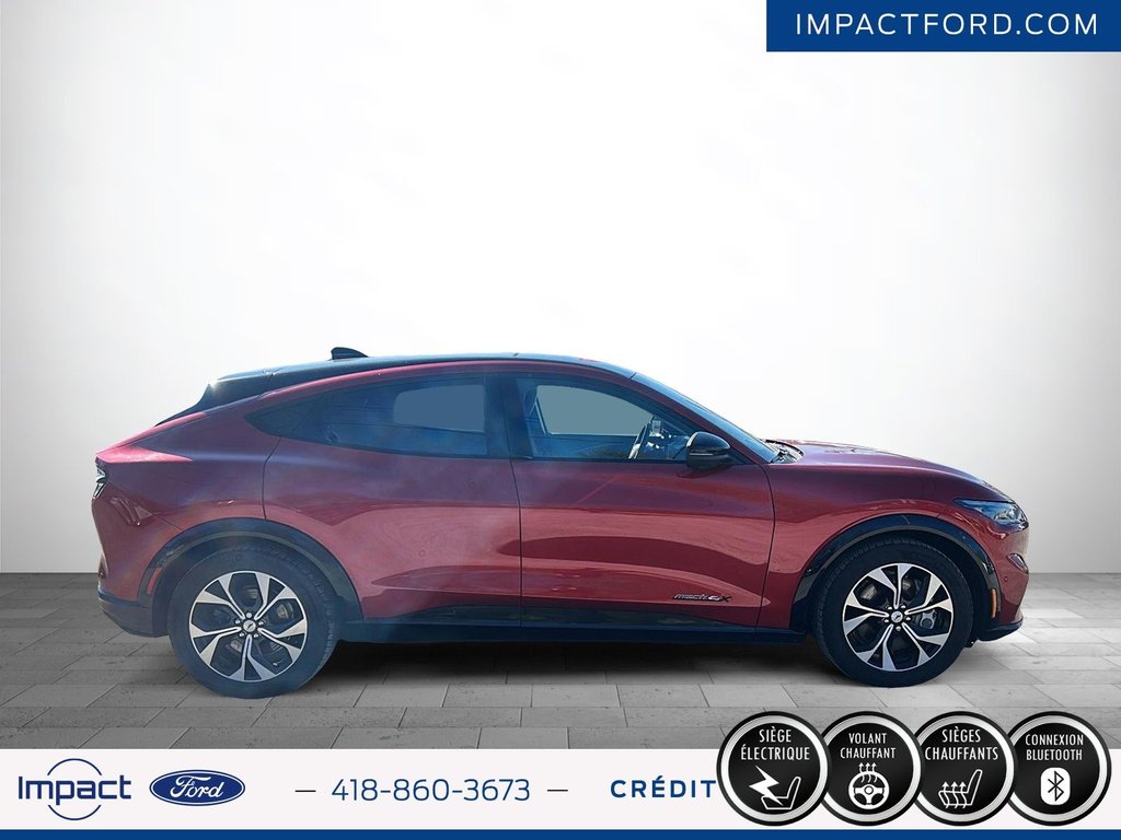 2022 Ford Mustang Mach-E Premium in Rivière-du-Loup, Quebec - 4 - w1024h768px