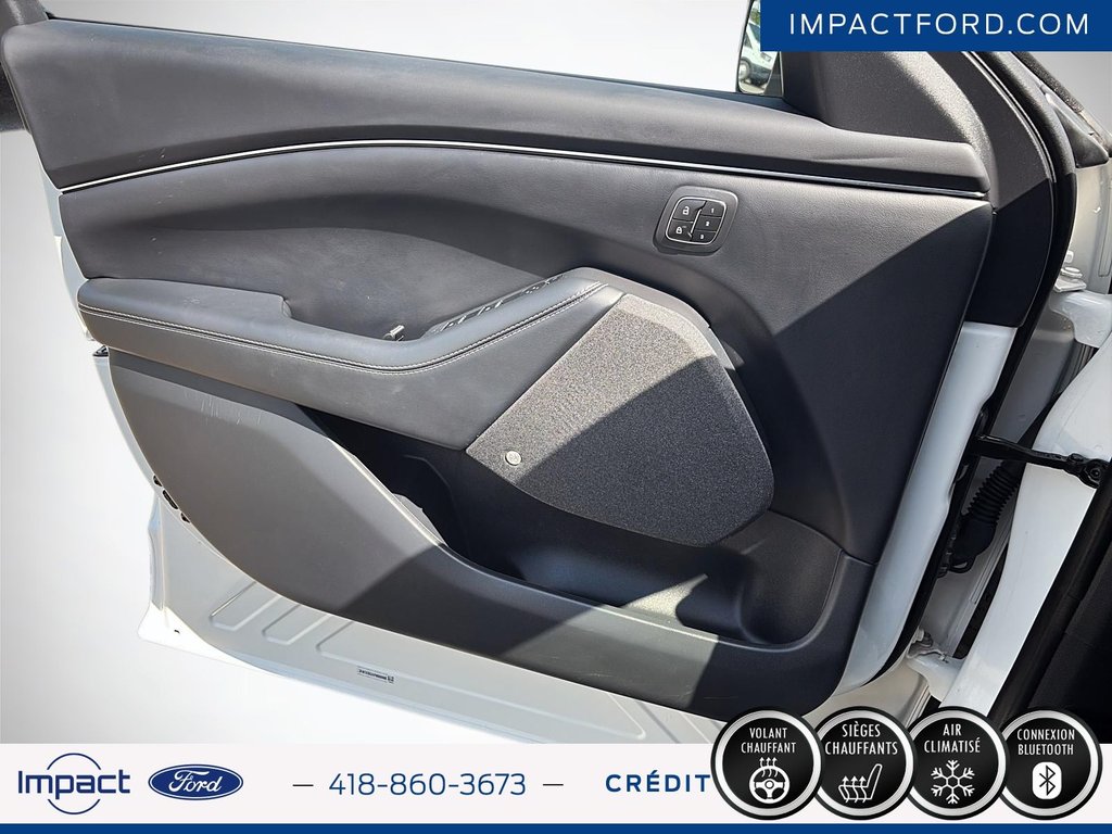 Ford Mustang Mach-E Premium 2023 à Rivière-du-Loup, Québec - 11 - w1024h768px