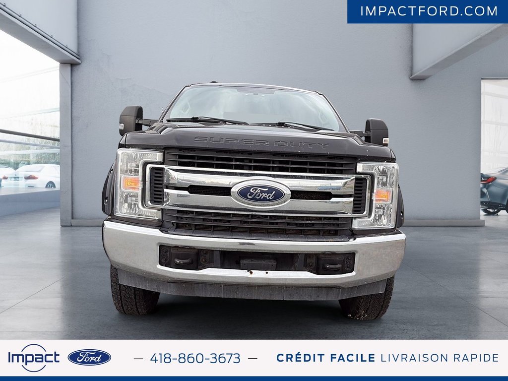 2019 Ford Super Duty F-250 SRW XLT DIESEL in Rivière-du-Loup, Quebec - 2 - w1024h768px