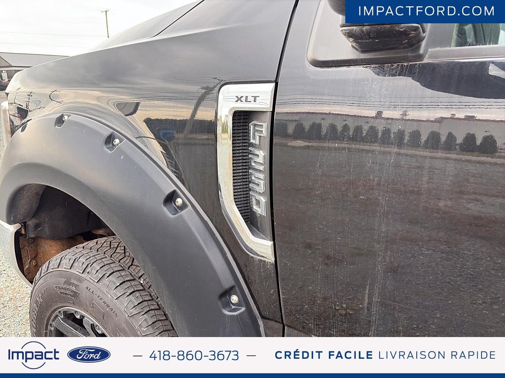 2019 Ford Super Duty F-250 SRW XLT DIESEL in Rivière-du-Loup, Quebec - 6 - w1024h768px