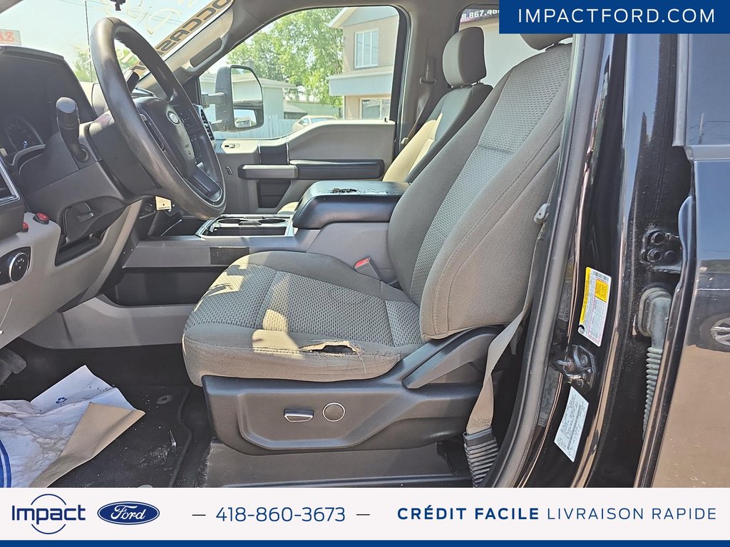2019 Ford Super Duty F-250 SRW XLT DIESEL in Rivière-du-Loup, Quebec - 12 - w1024h768px