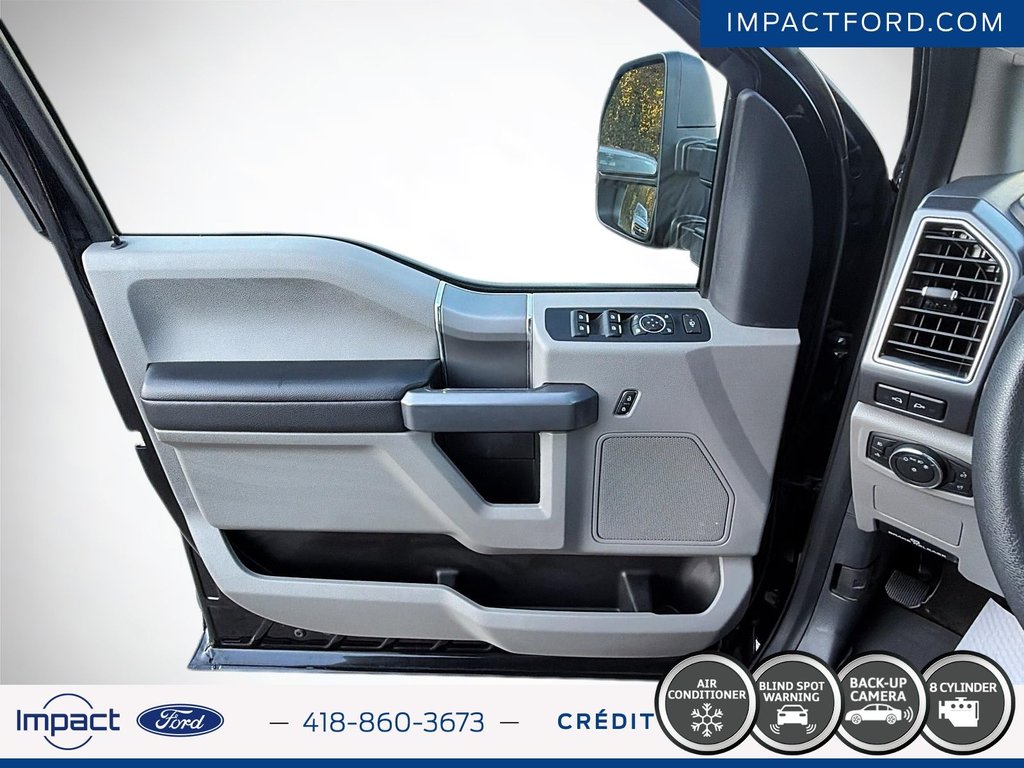2022 Ford Super Duty F-250 SRW in Rivière-du-Loup, Quebec - 11 - w1024h768px