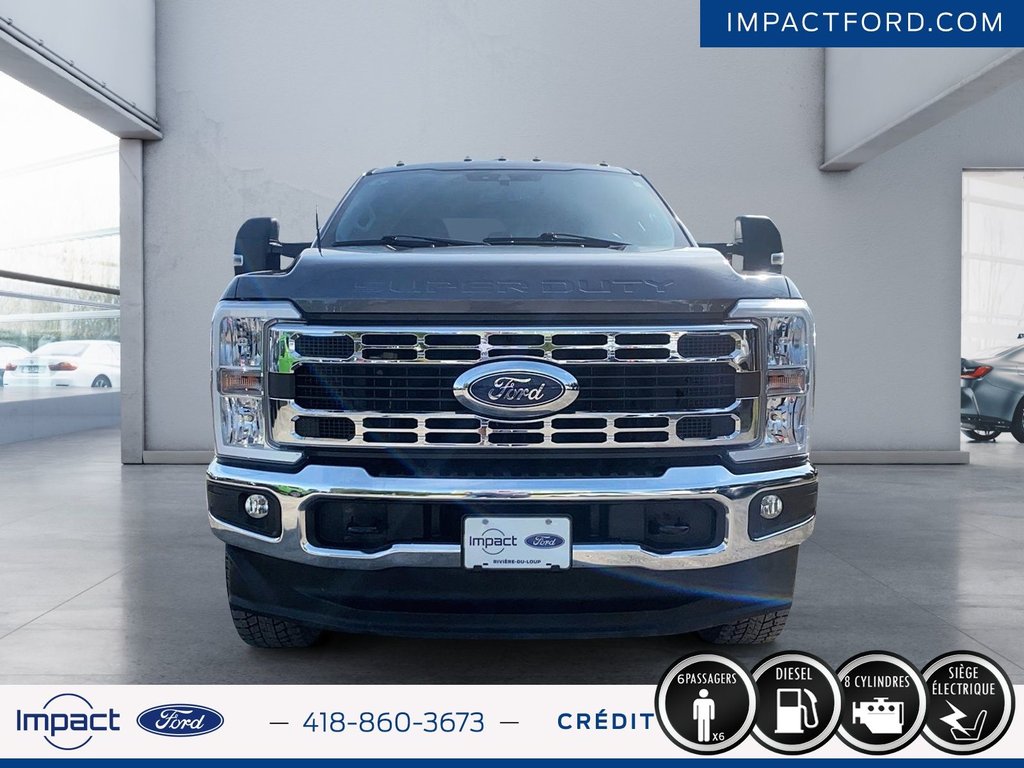 2023 Ford Super Duty F-250 SRW in Rivière-du-Loup, Quebec - 2 - w1024h768px