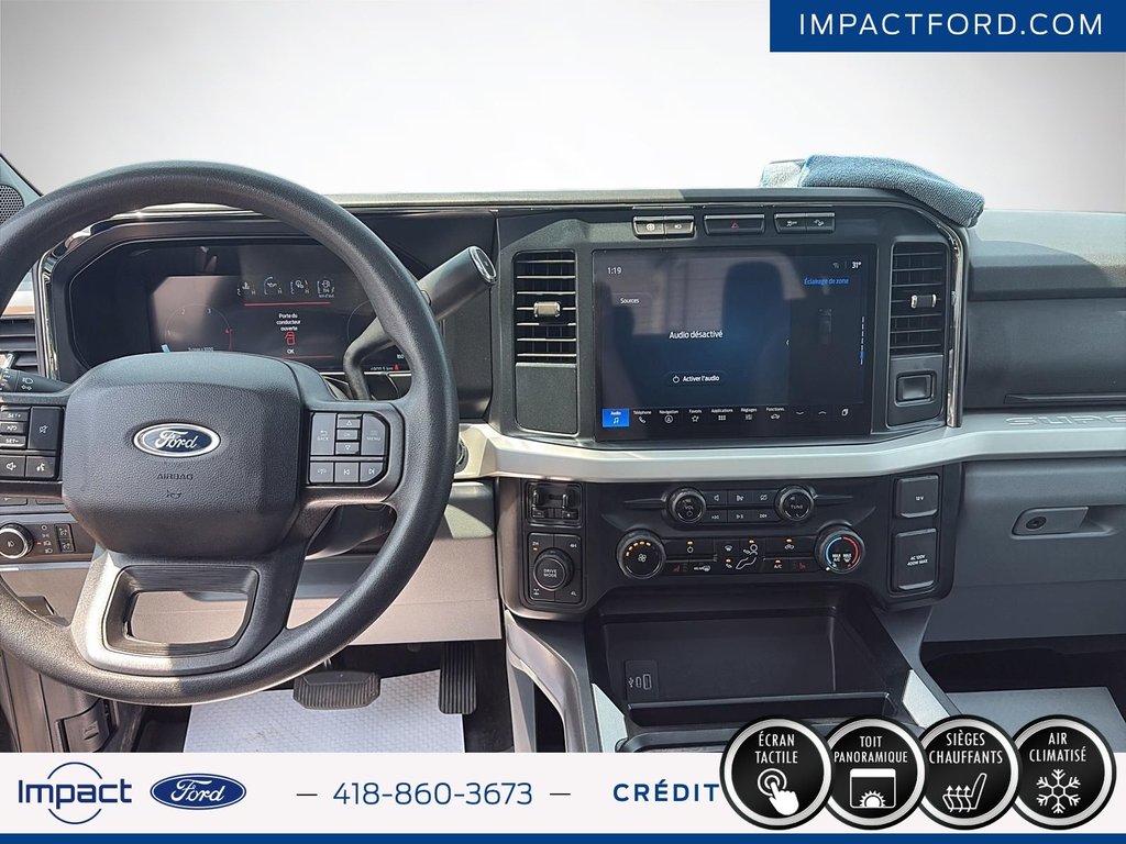 Ford Super Duty F-250 SRW XLT 2024 à Rivière-du-Loup, Québec - 9 - w1024h768px