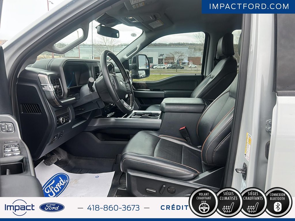 Ford Super Duty F-350 SRW Lariat 2025 à Rivière-du-Loup, Québec - 10 - w1024h768px