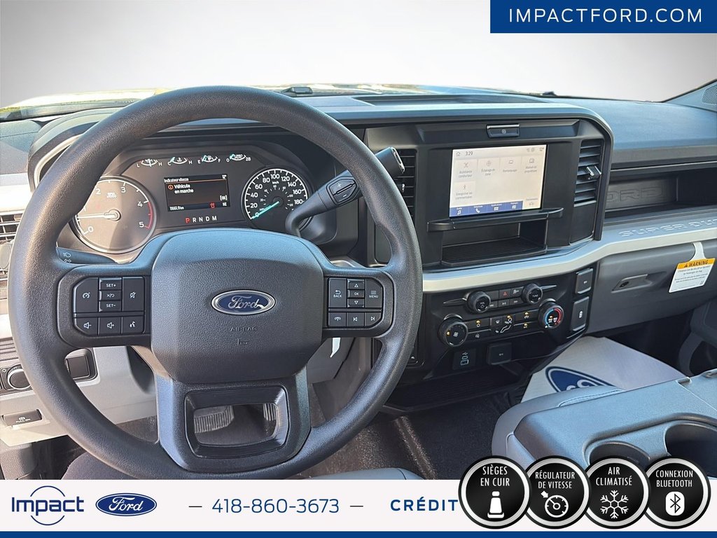Ford Super Duty F-450 DRW XL 2026 à Rivière-du-Loup, Québec - 10 - w1024h768px