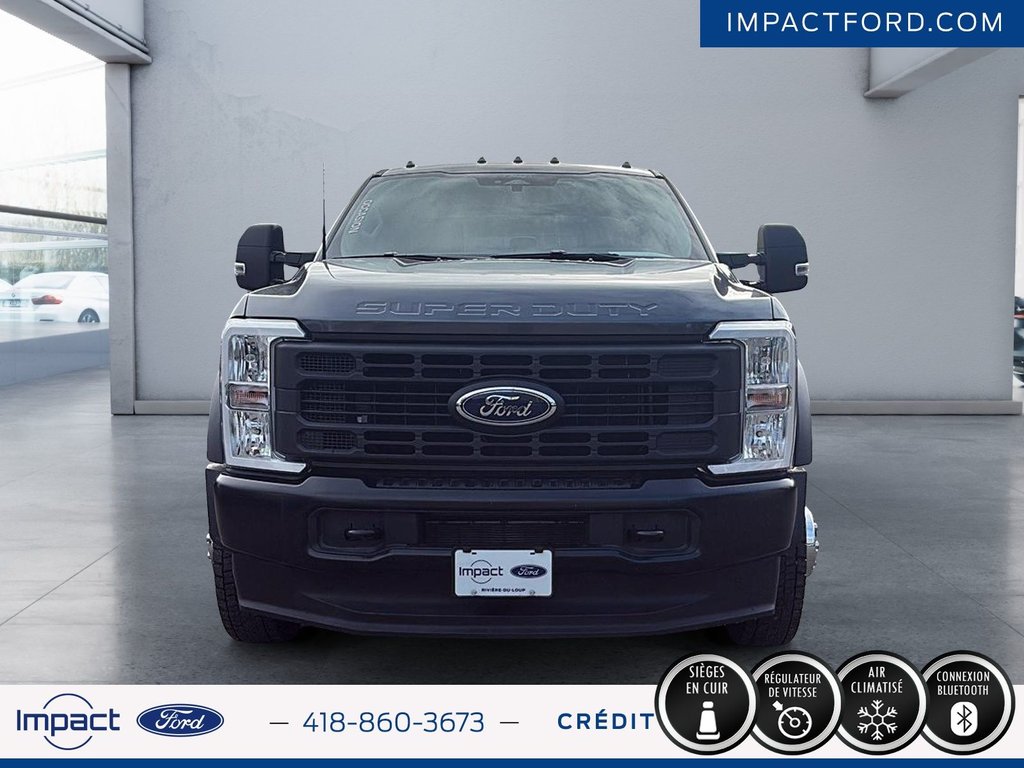 Ford Super Duty F-450 DRW XL 2026 à Rivière-du-Loup, Québec - 2 - w1024h768px