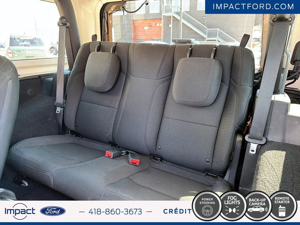 2020 Jeep Wrangler Sport S in Rivière-du-Loup, Quebec - 14 - w1024h768px