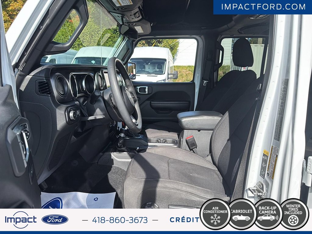 Jeep Wrangler Willys 2023 à Rivière-du-Loup, Québec - 12 - w1024h768px