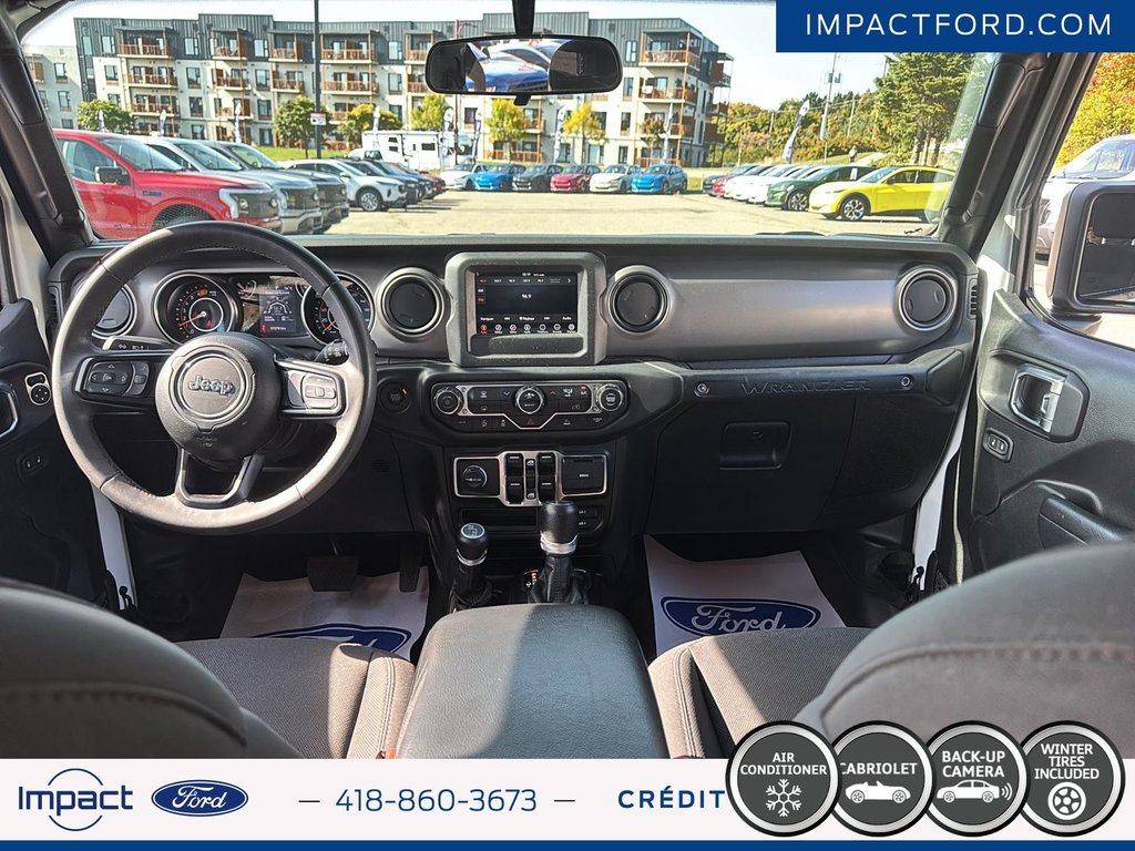 Jeep Wrangler Willys 2023 à Rivière-du-Loup, Québec - 11 - w1024h768px