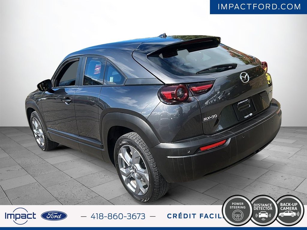 Mazda MX-30 EV GS 2023 à Rivière-du-Loup, Québec - 7 - w1024h768px