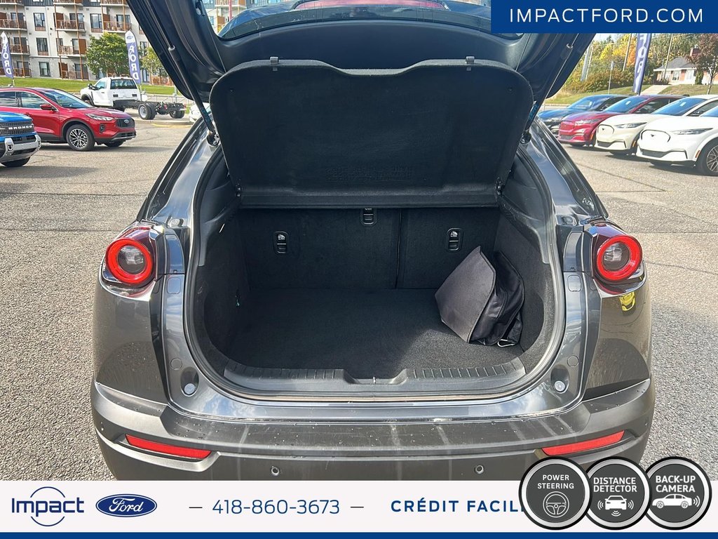 Mazda MX-30 EV GS 2023 à Rivière-du-Loup, Québec - 10 - w1024h768px