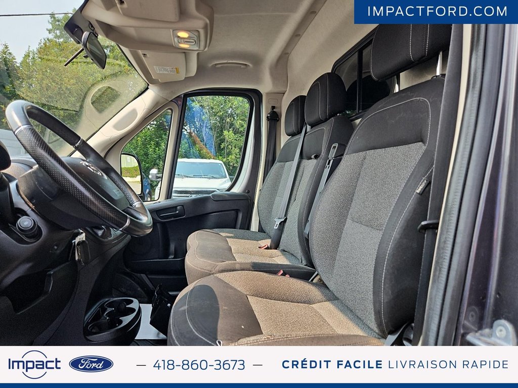 2017 Ram ProMaster Cargo Van in Rivière-du-Loup, Quebec - 12 - w1024h768px