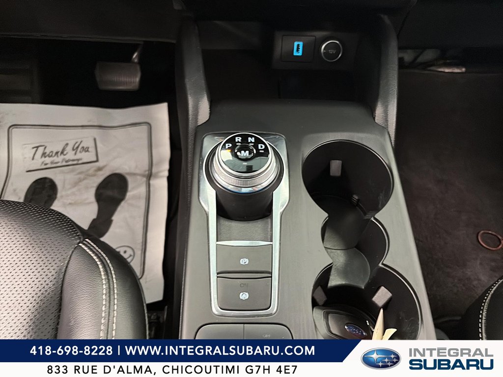 2020 Ford Escape in Baie-Comeau, Quebec - 15 - w1024h768px