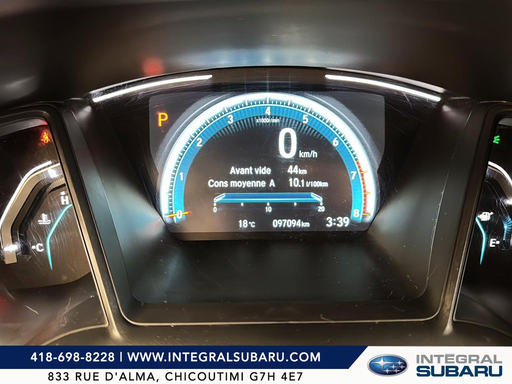 Honda Civic Sedan LX 2017 à Chicoutimi, Québec - 12 - w1024h768px
