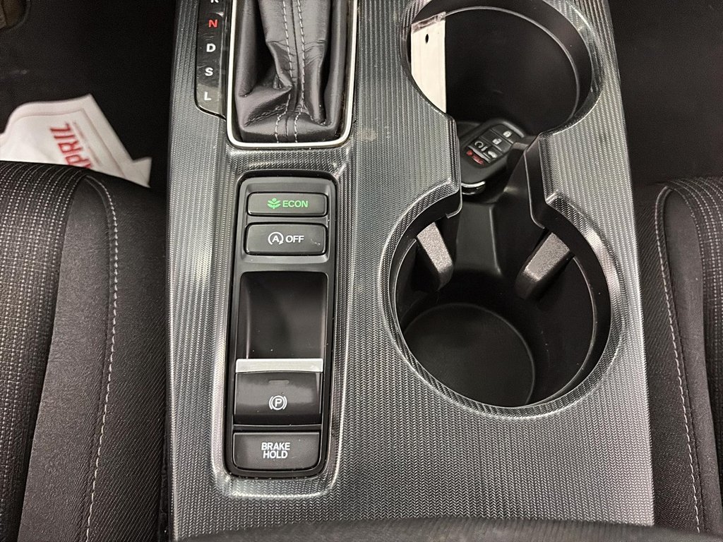 2023 Honda Civic Sedan in Sept-Îles, Quebec - 16 - w1024h768px