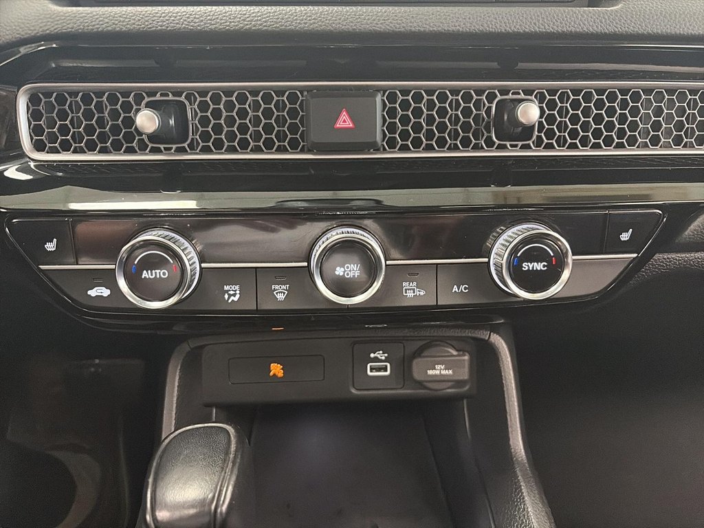 2023 Honda Civic Sedan in Sept-Îles, Quebec - 19 - w1024h768px
