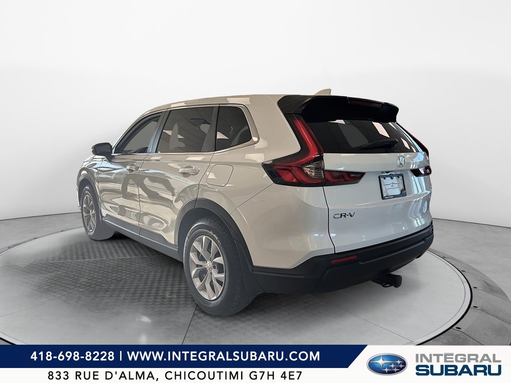 2023 Honda CR-V LX in Chicoutimi, Quebec - 5 - w1024h768px