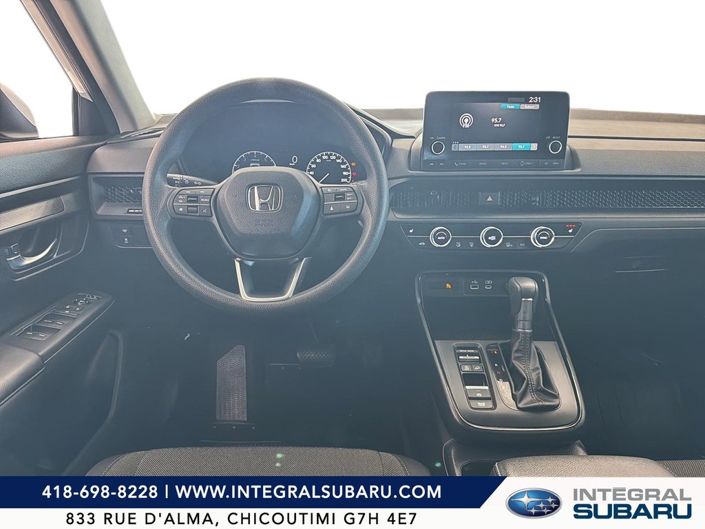 2023 Honda CR-V LX in Chicoutimi, Quebec - 14 - w1024h768px