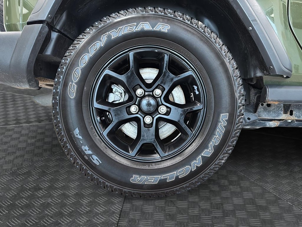 2021 Jeep Wrangler Willys in Chicoutimi, Quebec - 8 - w1024h768px