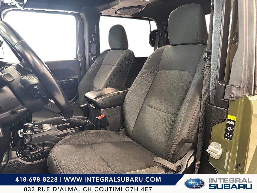 2021 Jeep Wrangler in Sept-Îles, Quebec - 10 - w1024h768px