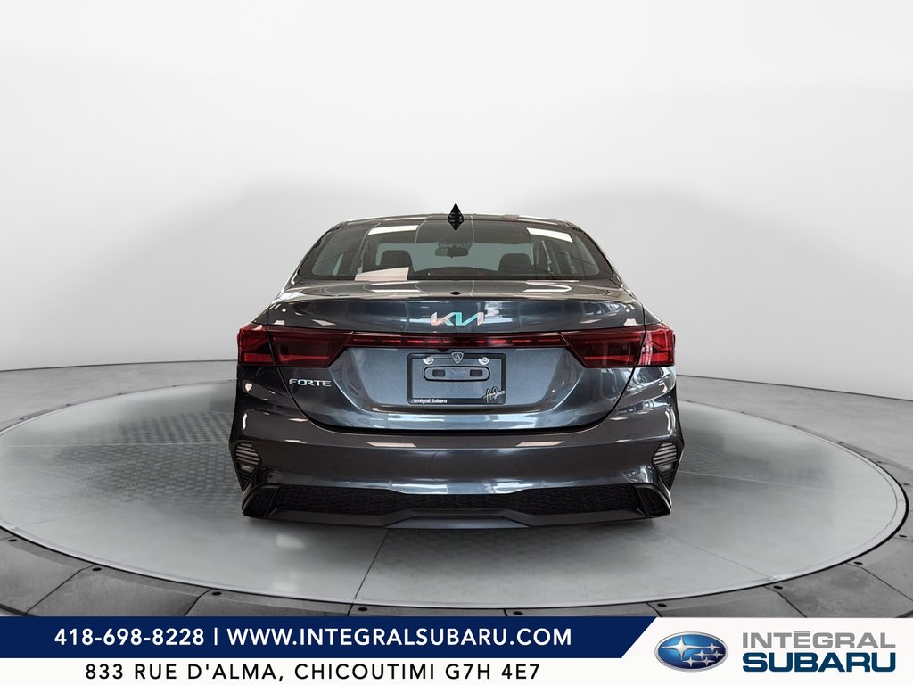 2023 Kia Forte LX in Chicoutimi, Quebec - 4 - w1024h768px