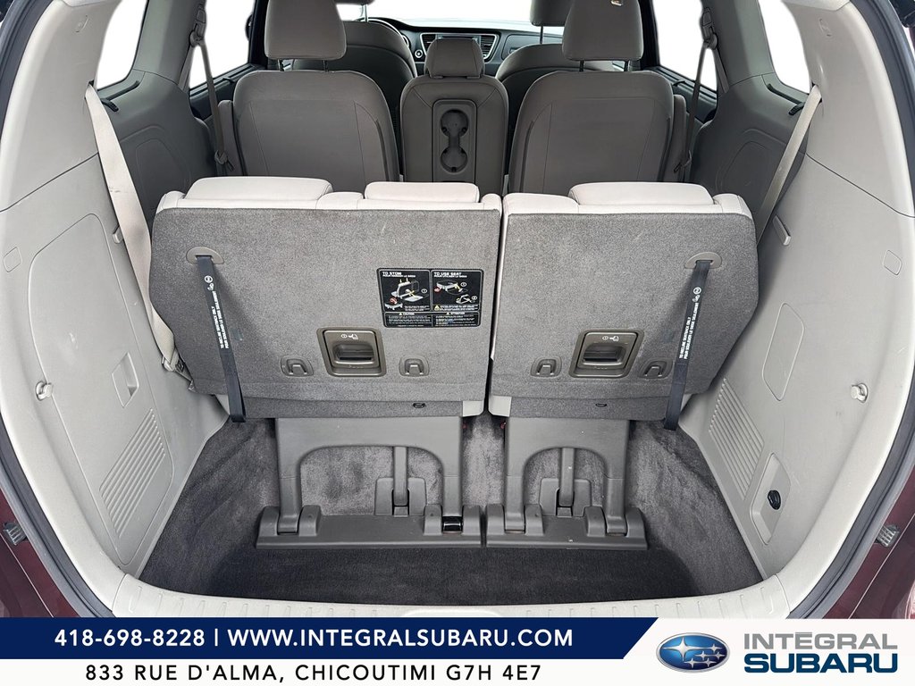 Kia Sedona LX 2017 à Jonquière, Québec - 8 - w1024h768px