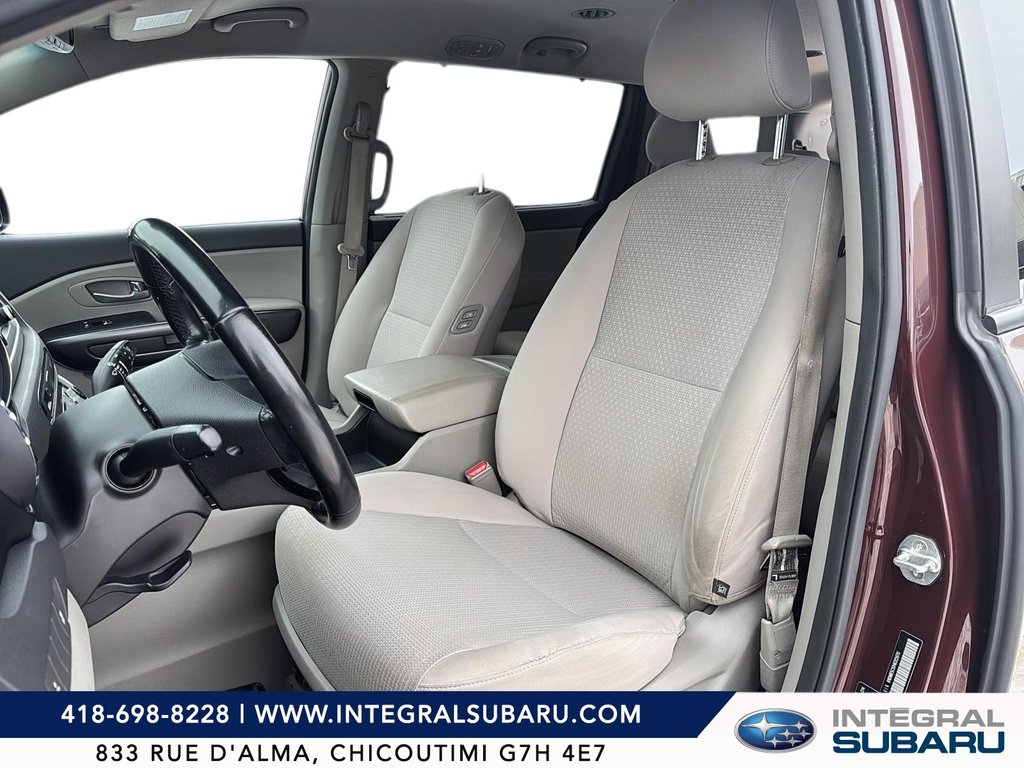 Kia Sedona LX 2017 à Jonquière, Québec - 10 - w1024h768px