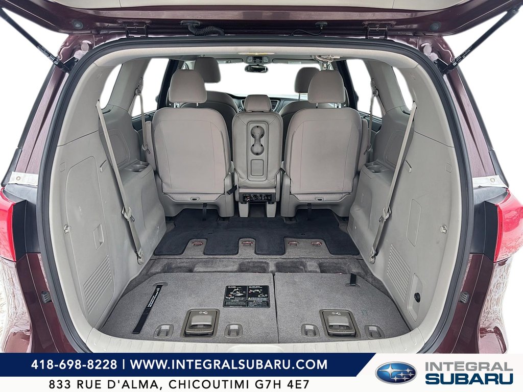 Kia Sedona LX 2017 à Jonquière, Québec - 7 - w1024h768px