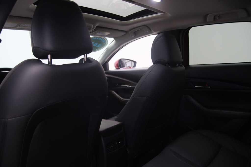 Mazda CX-30  2023 à Jonquière, Québec - 9 - w1024h768px
