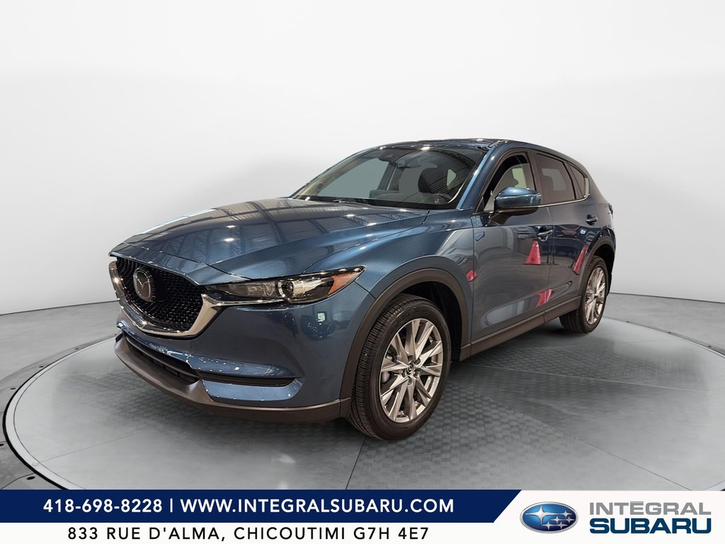 2021 Mazda CX-5 in Baie-Comeau, Quebec - 1 - w1024h768px