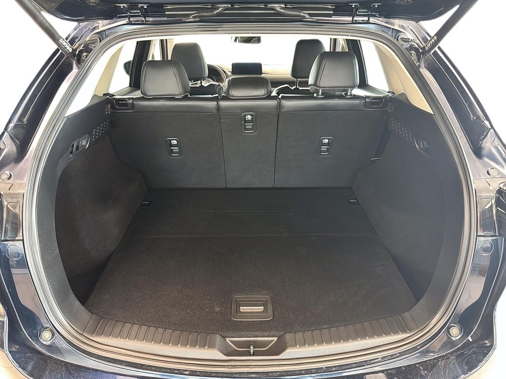 2023 Mazda CX-5 in Jonquière, Quebec - 7 - w1024h768px