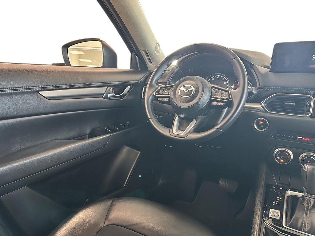 2023 Mazda CX-5 in Jonquière, Quebec - 12 - w1024h768px