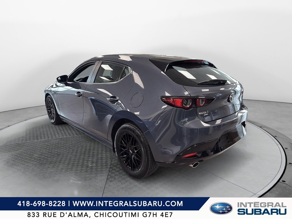 Mazda 3 Sport  2021 à Jonquière, Québec - 4 - w1024h768px