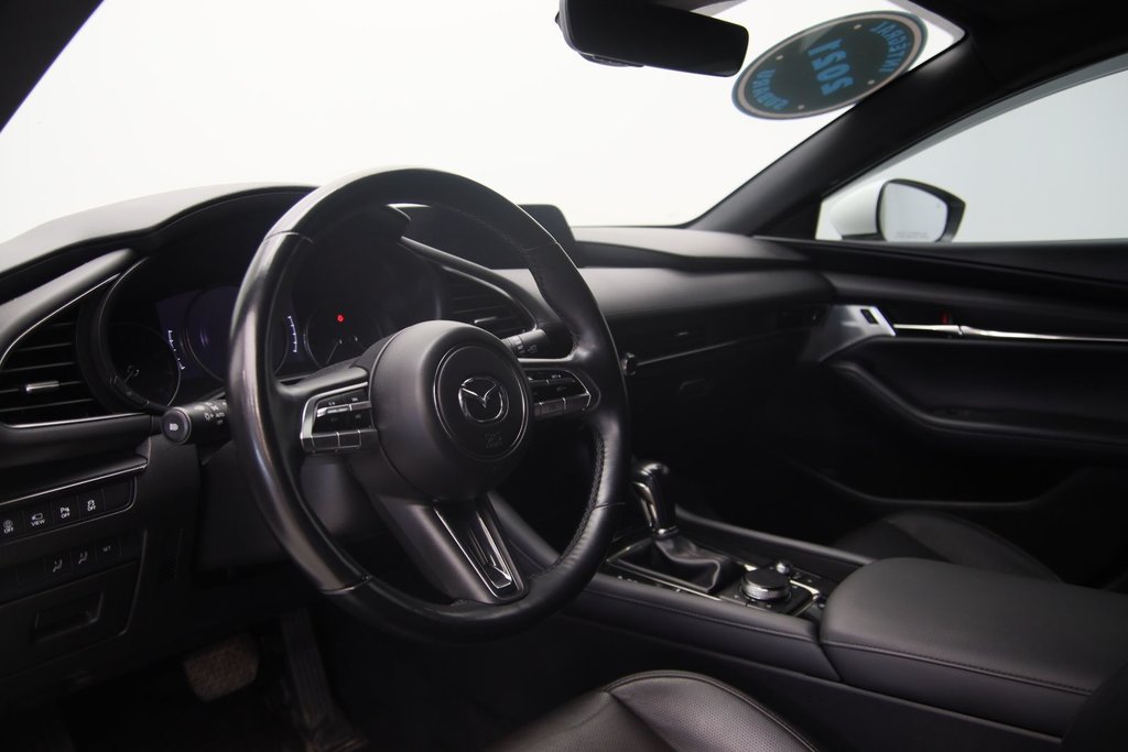 2021 Mazda 3 Sport in Jonquière, Quebec - 6 - w1024h768px