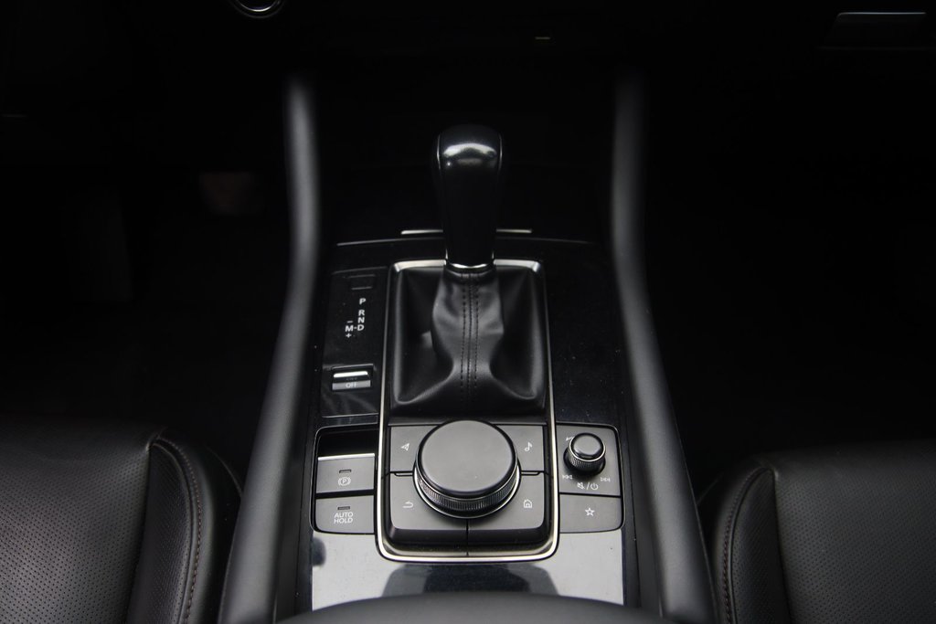 2021 Mazda 3 Sport in Jonquière, Quebec - 14 - w1024h768px