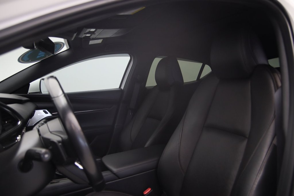 2021 Mazda 3 Sport in Jonquière, Quebec - 7 - w1024h768px
